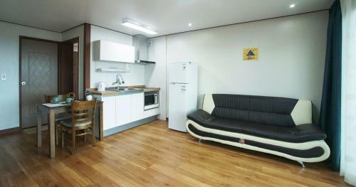 Oasis Pension
