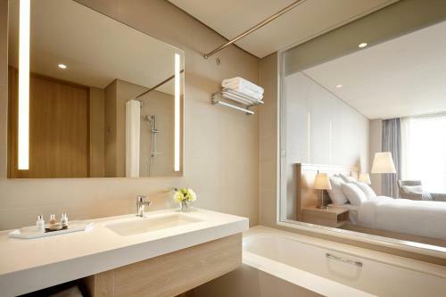 Hotel Lotte Resort Sokcho