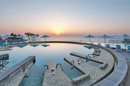 Hotel Lotte Resort Sokcho