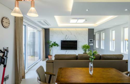 Apartamento Chandelier Pension