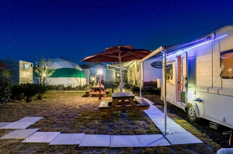Jeju Starlight Glamping