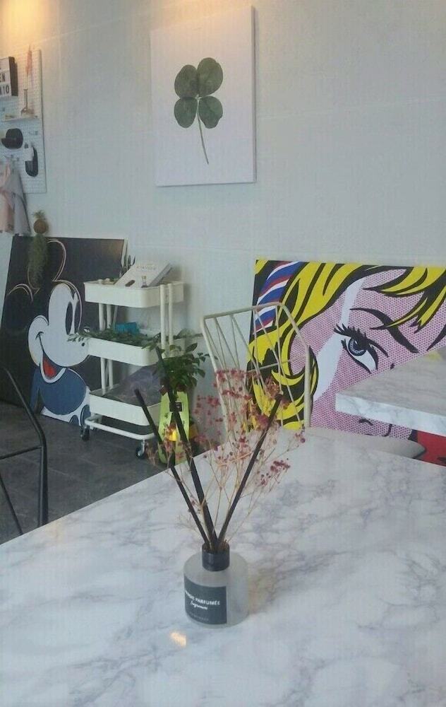 Motel Hotel Momo