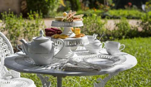 Taylor's Hill Boutique Hotel