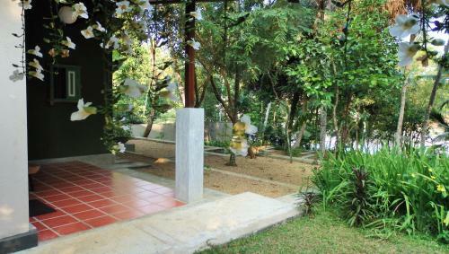 Lodge Umaya Lake
