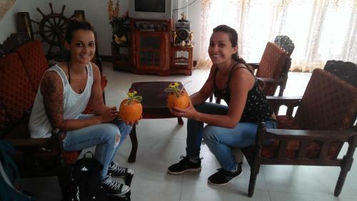 Island Dreams Home Stay Veyangoda