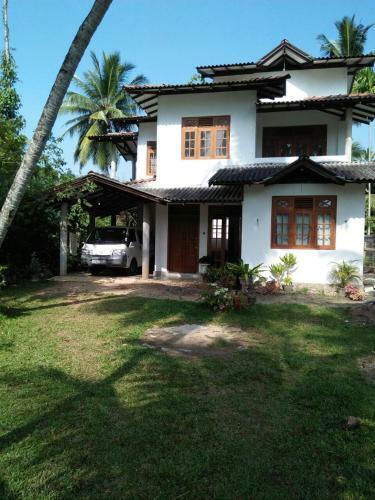 Island Dreams Home Stay Veyangoda