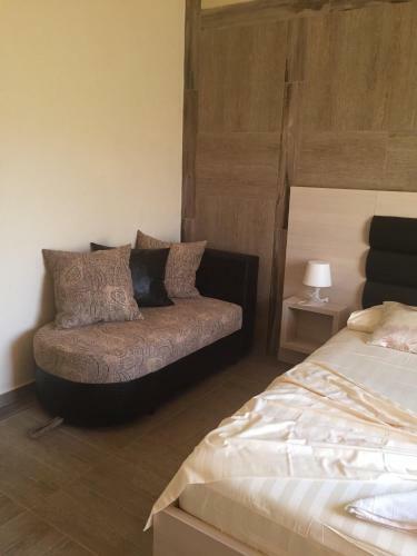 Hostal Guesthouse Liamra
