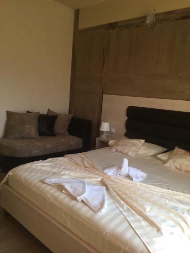 Hostal Guesthouse Liamra