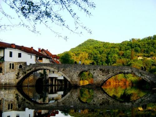 Hostal Guest House Ljudmila