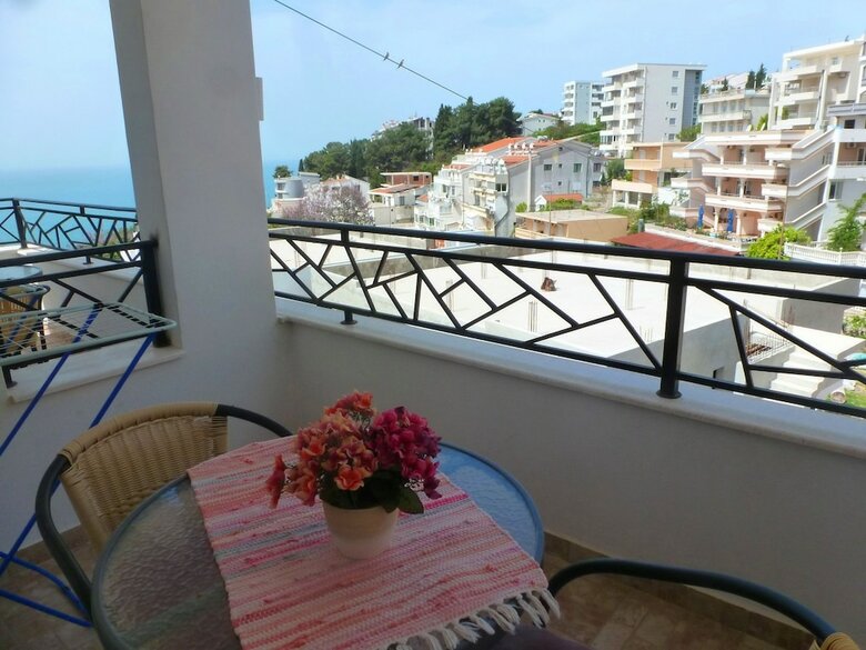 Apartments Lungo Mare