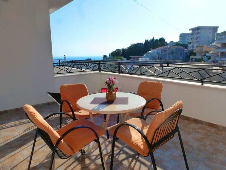 Apartments Lungo Mare