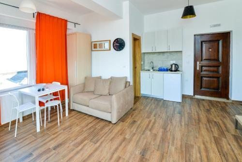 Minna Apartments 2