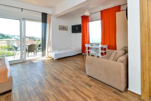 Minna Apartments 2