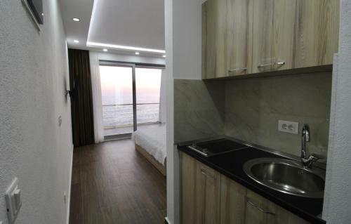 Hostal Apartments Komina