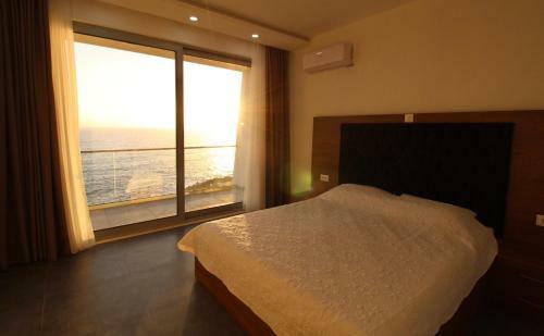 Hostal Apartments Komina