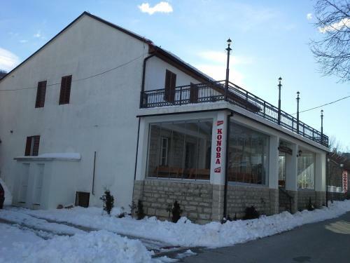 Bed & Breakfast Bnb Njeguska Sijela