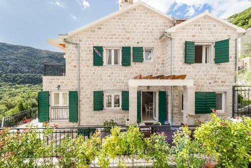 Villa Lavender
