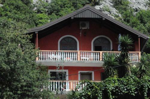 Apartments Mijuskovic
