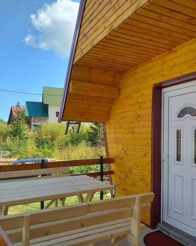 Hostal Verica Rooms & Apartment