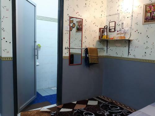 Tsa Jitra Homestay