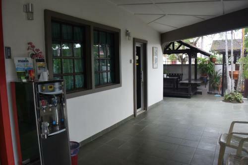 Idyllic Paradise Guest House