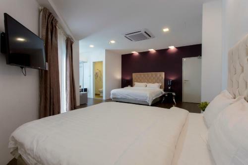 Aloha Hotel Sdn Bhd