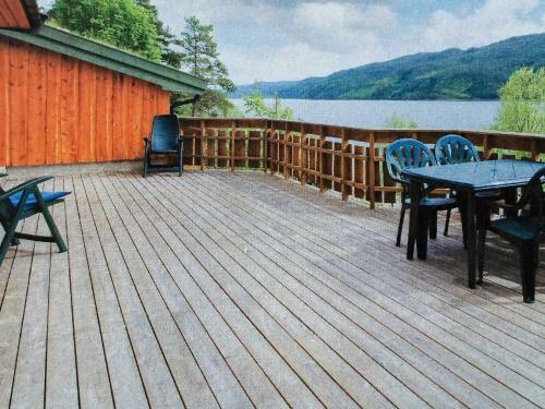 Two-bedroom Holiday Home In Lyngdal 2