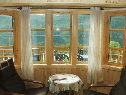 Two-bedroom Holiday Home In Lyngdal 2