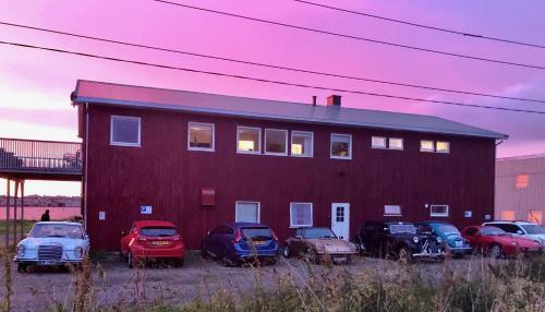 Hostal Midnattsol Rom Og Hytter