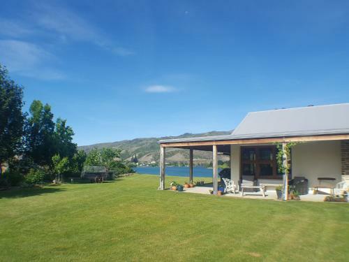 Bed & Breakfast Cromwell Lakeside B N B
