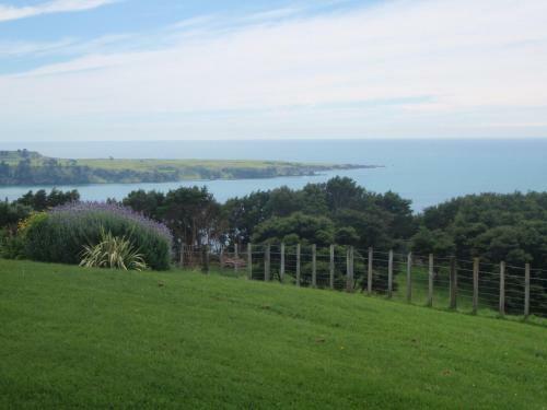 Nga Puriri Bed And Breakfast