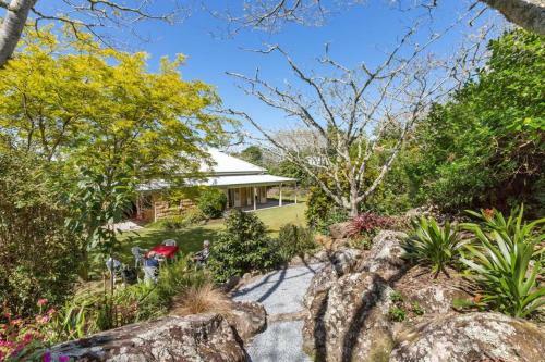 Deloraine Stone Cottage