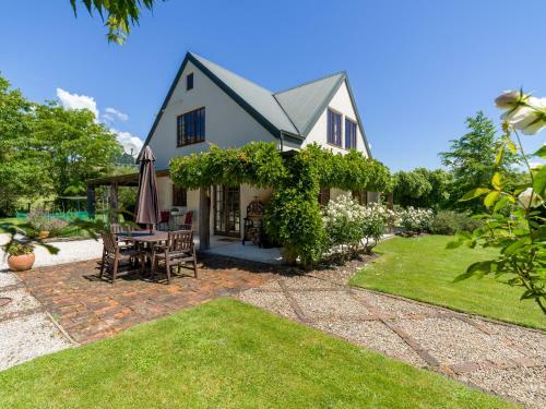 Last Straw Cottage