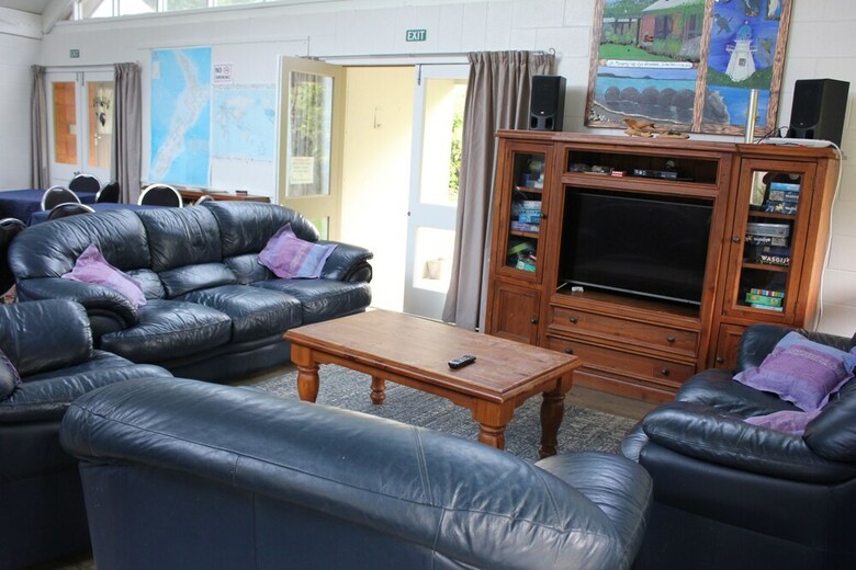 Riverside Haven Lodge & Holiday Park