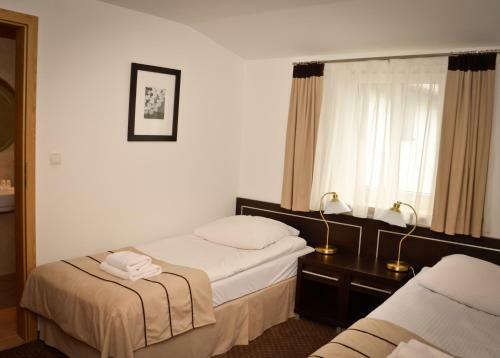 Hotel Kukl�wka Conference
