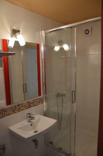 Hostal Obiekt Tatar - Us?ugi Hotelarskie