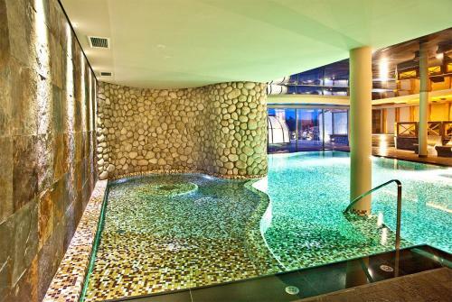 Hotel Osada G??boczek. Vine Resort&spa