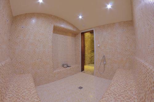 Hotel Kryszta? Conference & Spa