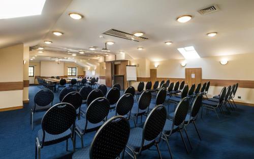 Hotel Kryszta? Conference & Spa