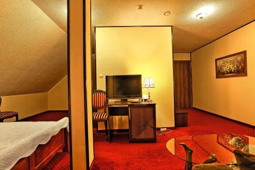 Hotel Zodiak