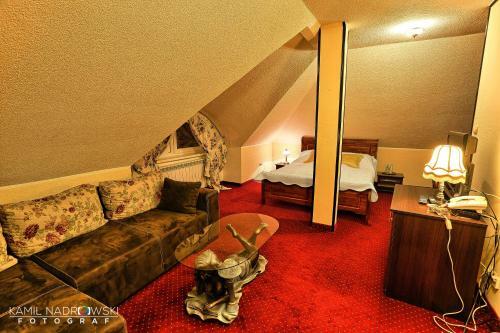 Hotel Zodiak