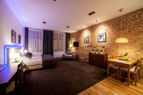 Apartamenty Che?mi?skie