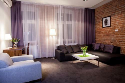 Apartamenty Che?mi?skie