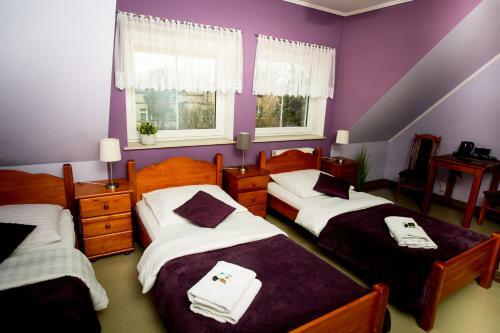 Hostal Hotelik - Modlin Airport
