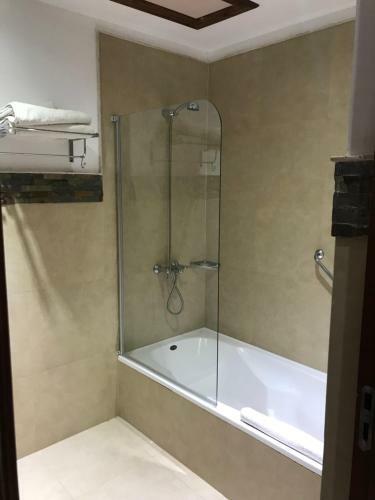 Costanera Mar Hotel & Suites