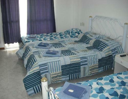 M�danos Hotel