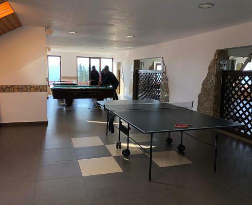 Hotel Complex Turistic Alpina Blazna Sant