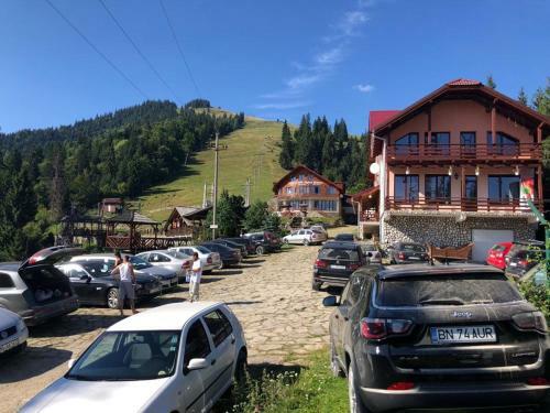 Hotel Complex Turistic Alpina Blazna Sant