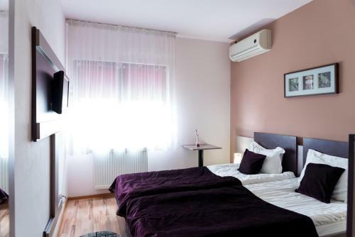 Hostal Pensiunea Casa Georgia