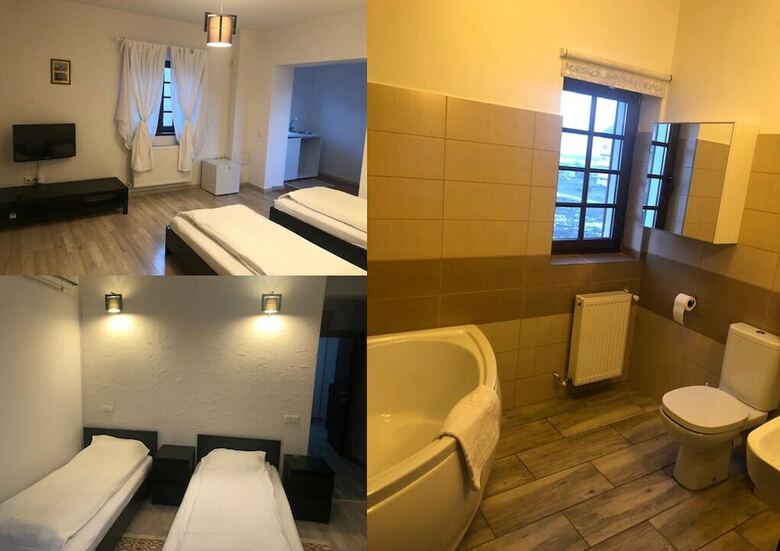 Hostal Pensiunea Carol